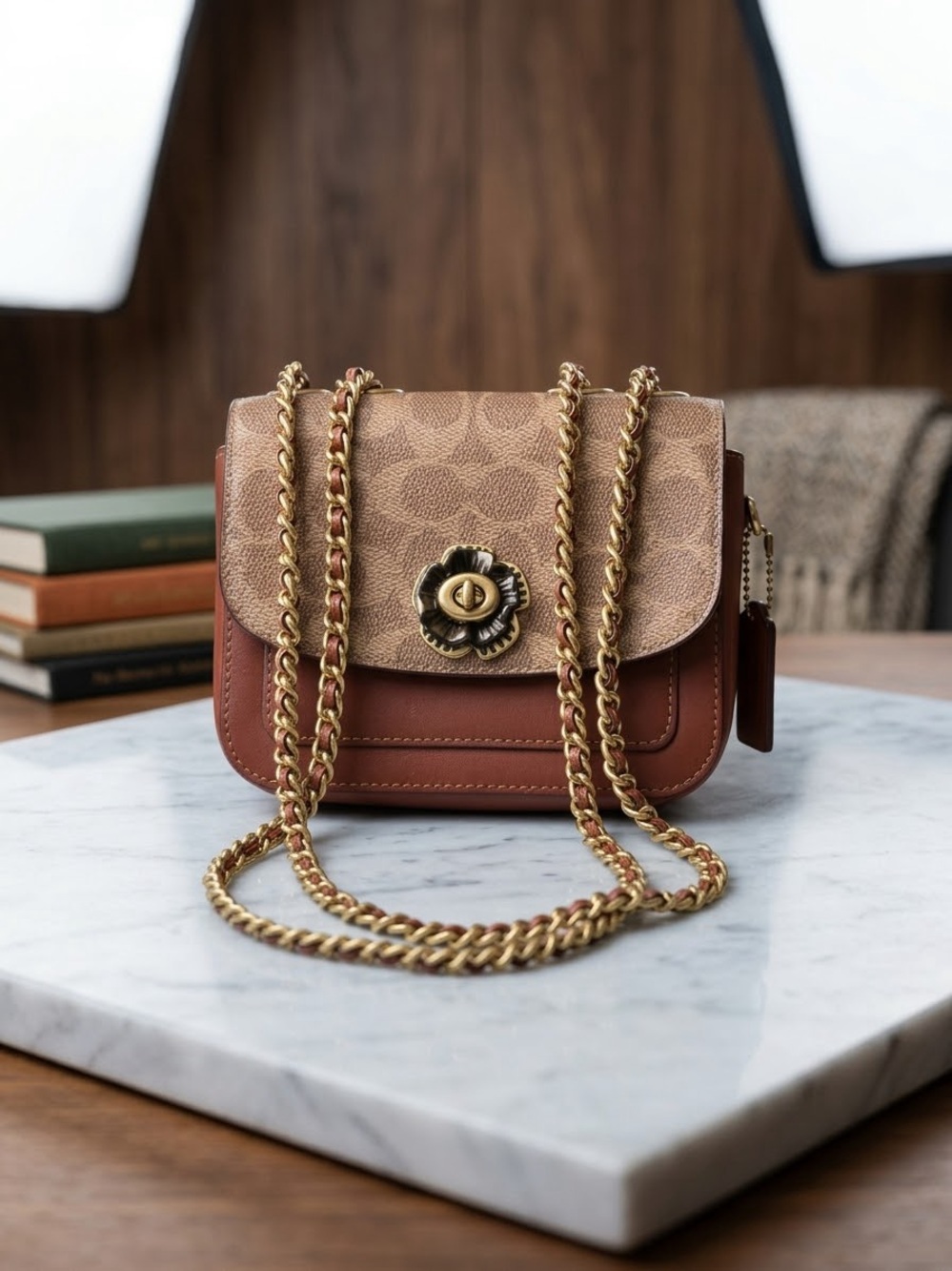 Coach Madison Mini 16 Tea Rose Turnlock Signature Shoulder/Crossbody Bag⁠-2022